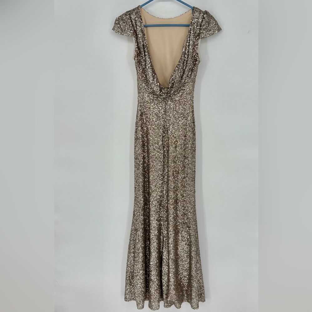 Sorella Vita Silver Modern Sequin Gown - Picture 3 of 11